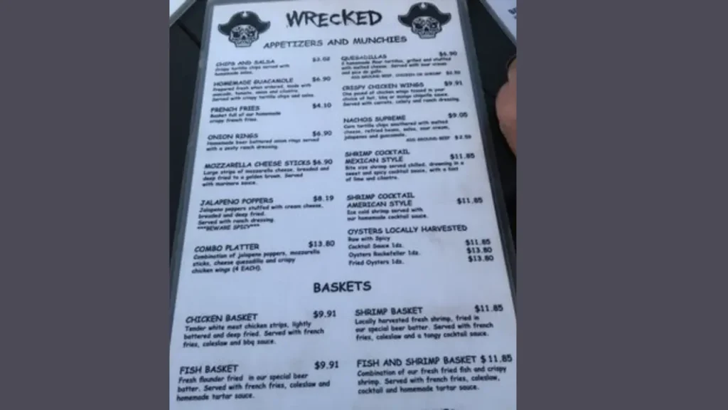 Delicias de Mariscos en Wrecked at the Reef Menu