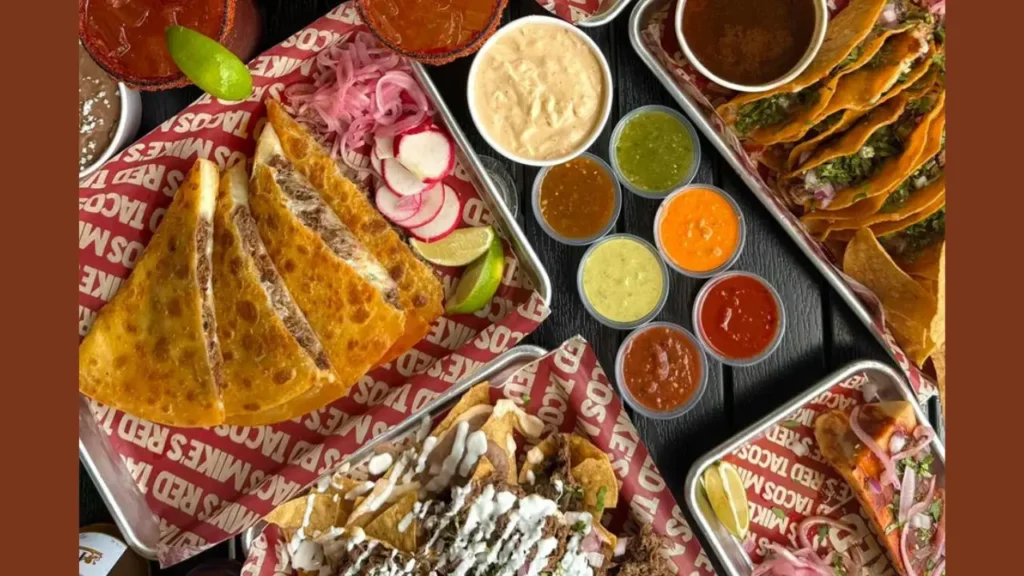 Comparación de Cadenas Internacionales vs. Locales Fast Food Restaurant Price