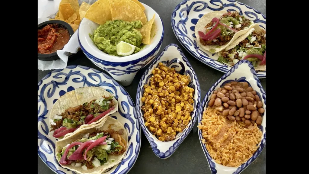 Platillos Tradicionales Mexican Food